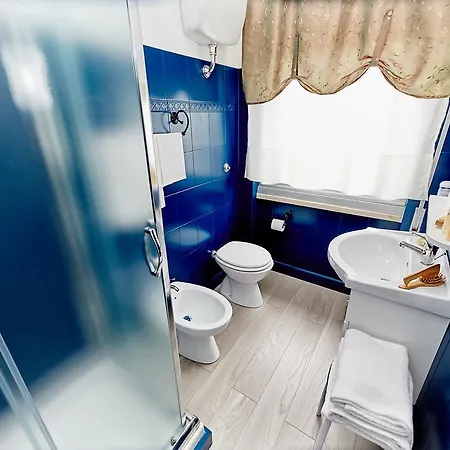 ホテル Ospite Inatteso 3*