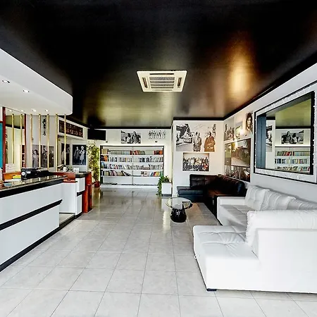 Ospite Inatteso Hotel Montalto di Castro
